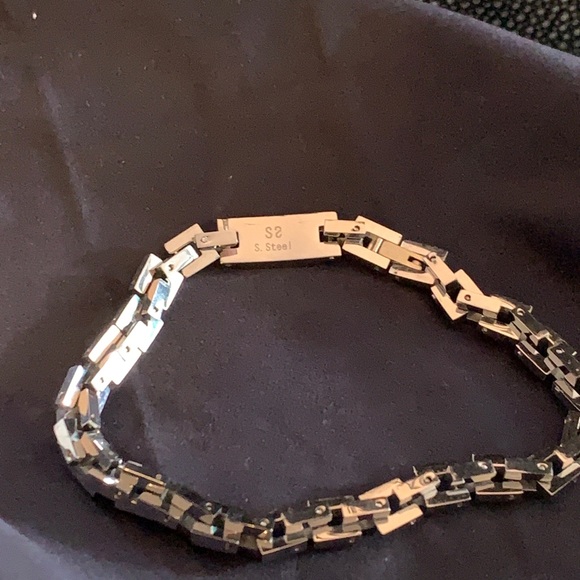 Legacy For Men Square Link Bracelet - Picture 9 of 12